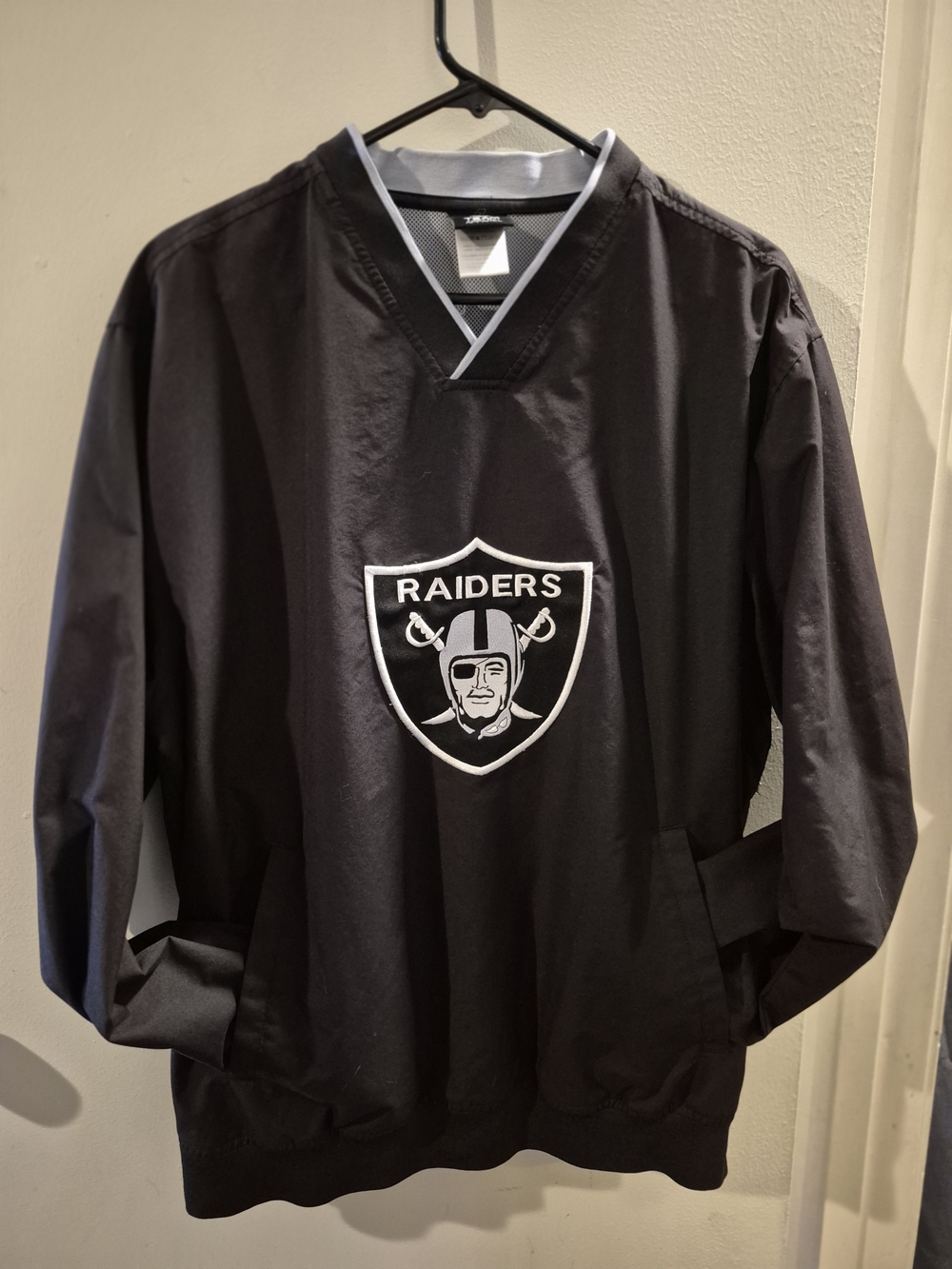 NFL Raiders Black Pullover Performance Jacket